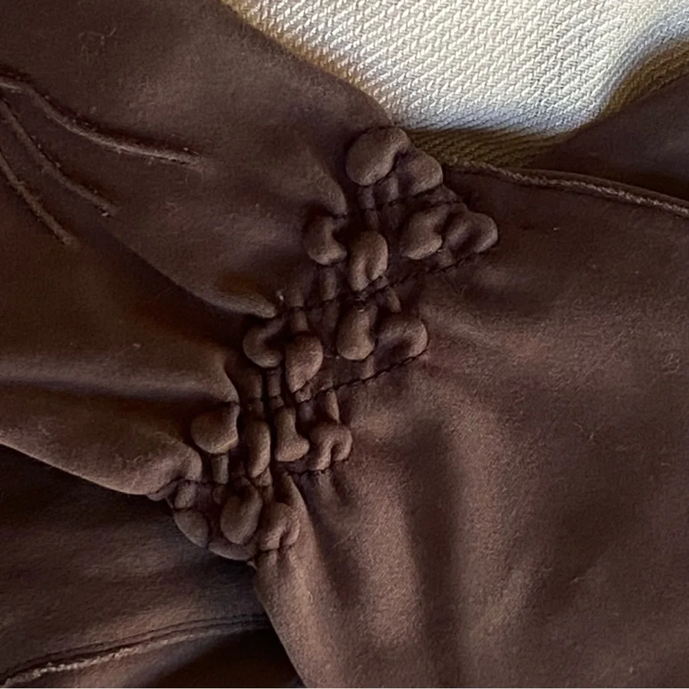 Vintage Chocolate Brown Mid Length Gloves sz 6 S from 50s-60s Jackie O vibe prom